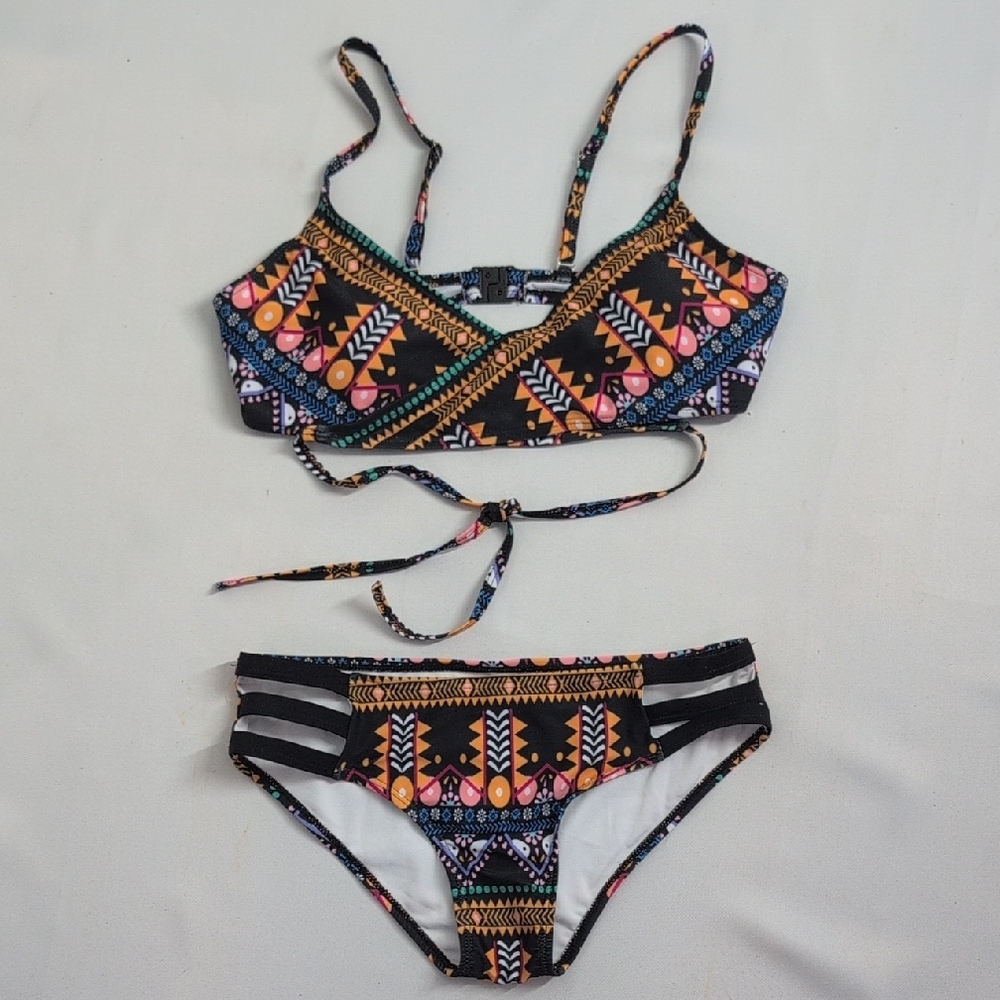 Multicolor Geometric Bikini Set Never Worn Removable Padding